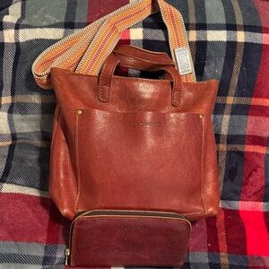 Portland Leather Brown Tote with wallet and Patterned Strap